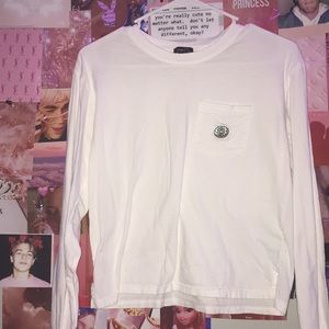 White embroidered doughnut long sleeve tee
